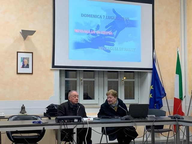 Il sindaco Bruno Crippa e l'assessore alla cultura Donatella Diacci